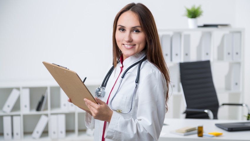 Consulta y Visita Médica